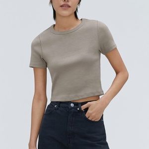 Everlane Ribbed Baby Tee Sz M NWT in Clay